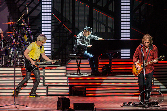 REOSpeedwagon-HylanPhotography-FMKirbyCenter-WLEV-205303.jpg
