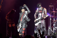 Sixx-A.M.-HylanPhotography-SandsBethlehemEventCenter--5.jpg