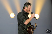 BlakeShelton-HylanPhotography-MoheganSunArena-CatCountry-01-4.jpg
