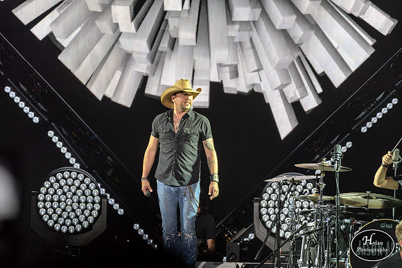 JasonAldean-HylanPhotography-PPLCenter-CatCountry-01-3.jpg
