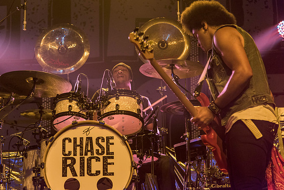 Chase-Rice-Hylan-Sands-Bethlehem-Event-Center-20.jpg
