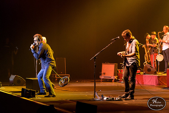 HueyLewis-HylanPhotography-SandsBethlehemEventCenter-WLEV-03.jpg