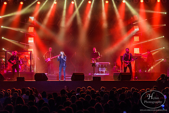 MartinaMcBride-HylanPhotography-SandsEventCenter-CatCountry-205724.jpg