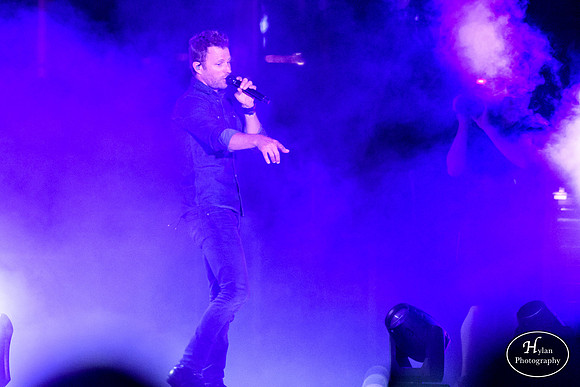 DierksBentley-HylanPhotography-Musikfest2016-CatCountry-204352.jpg