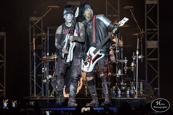 Sixx-A.M.-HylanPhotography-SandsBethlehemEventCenter--14.jpg