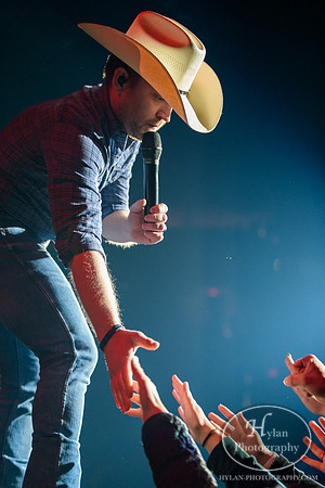 JustinMoore-HylanPhotography-MoheganPa-CatCountry96-205449.jpg