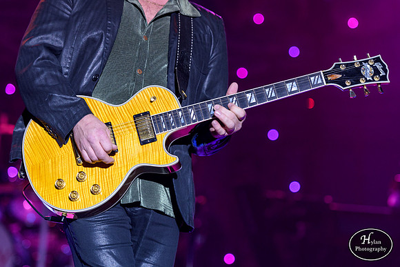DennisDeYoung-HylanPhotography-SandsBethlehemEventCenter-01-8.jpg