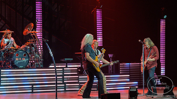 REOSpeedwagon-HylanPhotography-WCEC-WLEV-210844.jpg