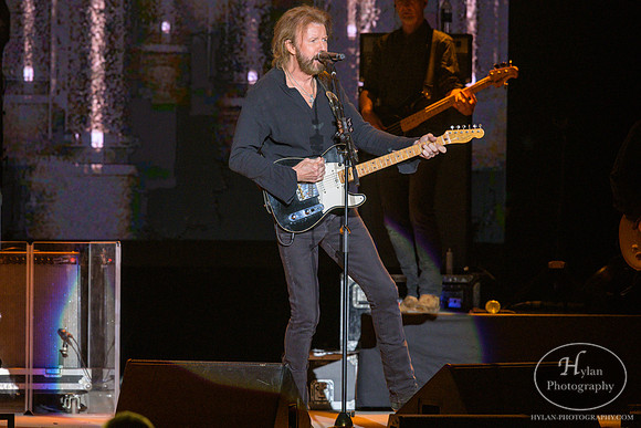 Brooks&Dunn-HylanPhotography-AllentownFair2019-WLEV-203532.jpg