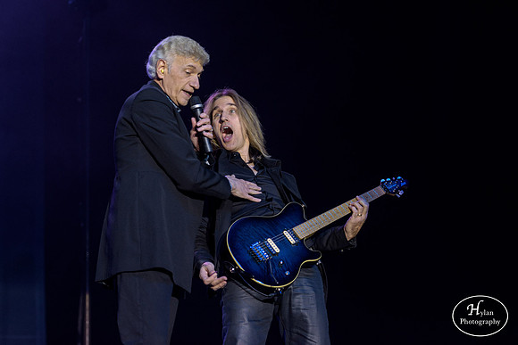 DennisDeYoung-HylanPhotography-SandsBethlehemEventCenter-01-4.jpg