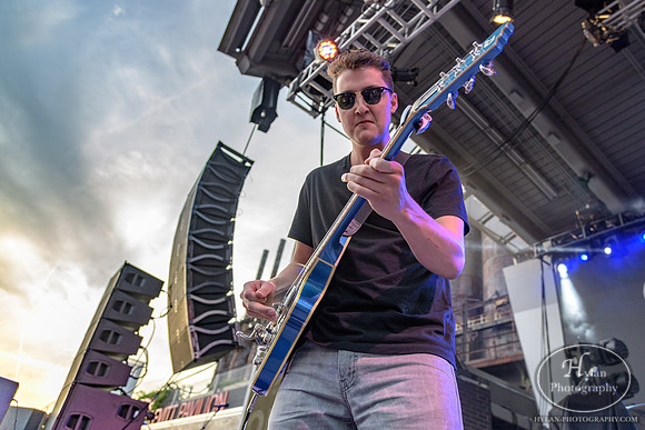 BrandonLay-HylanPhotography-SteelStacks-CatCountry-3-2.jpg