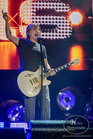 GooGooDolls-HylanPhotography-Musikfest2019-WLEV-2-4.jpg