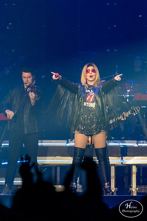 ShaniaTwain-HylanPhotography-PPLCenter-CatCountry-WLEV-205310.jpg