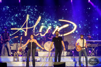 LadyAntebellum-HylanPhotography-Musikfest2016-CatCountry-03.jpg