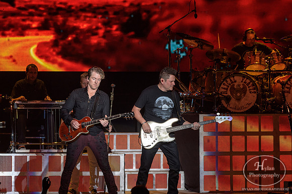 RascalFlatts-HylanPhotography-AllentownFair17-CatCountry96-201316.jpg