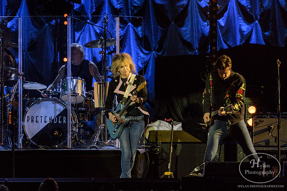 ThePretenders-HylanPhotography-SandsEventCenter-WLEV-02.jpg