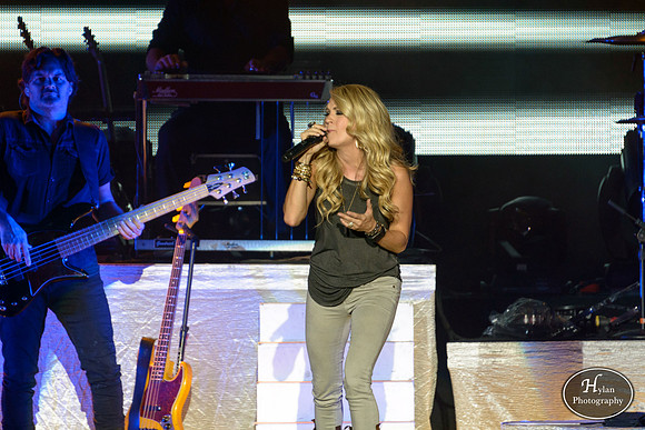 Carrie Underwood