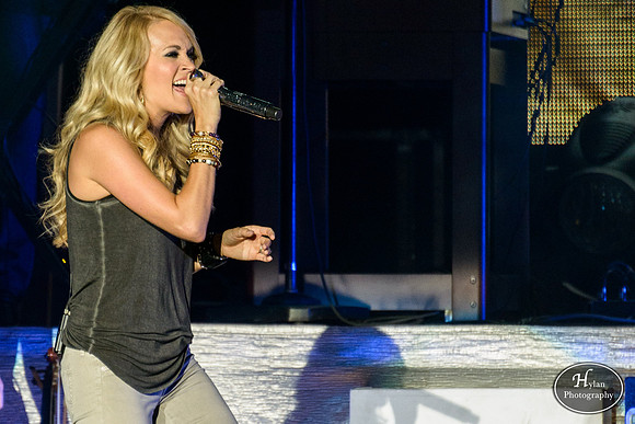 Carrie Underwood