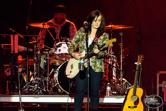 BrandyClark-HylanPhotography-SandsBethlehemEventCenter-CatCountry-03-2.jpg