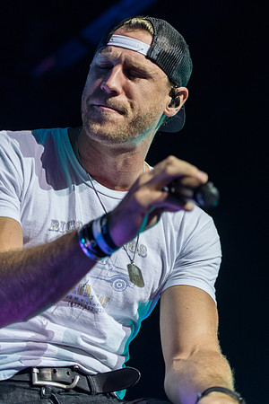 Chase-Rice-Hylan-Sands-Bethlehem-Event-Center-13.jpg