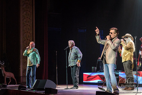 OakRidgeBoys-HylanPhotography-FMKirby-CatCountry96-194519.jpg