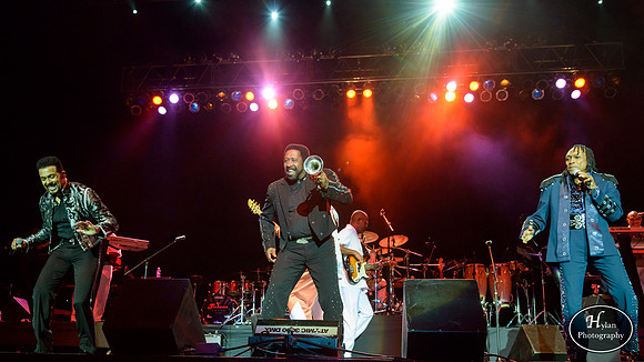 TheCommodores-HylanPhotography-SandsBethlehemEventCenter-WLEV-01-5.jpg