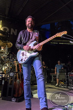 OldDominion-HylanPhotography-SteelStacks-CatCountry-2-2.jpg