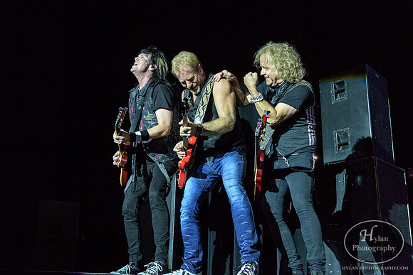 NightRanger-Aug2016-HylanPhotography-SandsEventCenter-WLEV-02-7.jpg