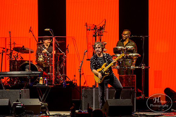 Hall&Oates-HylanPhotography-AllentownFair2019-WLEV-205001.jpg