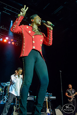 TheJacksons-HylanPhotography-SandsBethlehemEventCenter-WLEV-230626.jpg