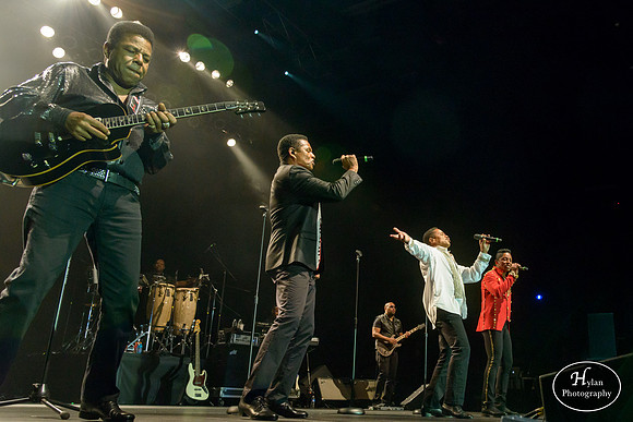TheJacksons-HylanPhotography-SandsBethlehemEventCenter-WLEV-231556.jpg