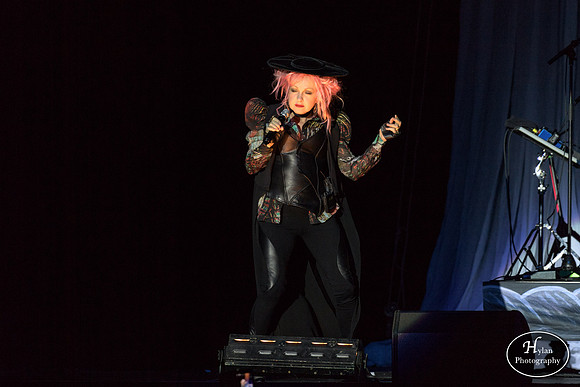 CyndiLauper-HylanPhotography-SandsBethlehemEventCenter-WLEV-202038.jpg