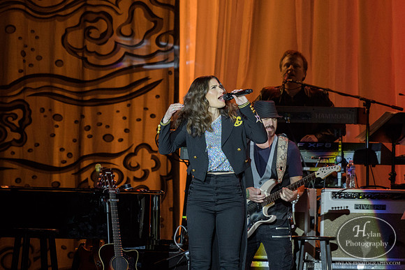 IdinaMenzel-HylanPhotography-WCEC-WLEV-3-5.jpg