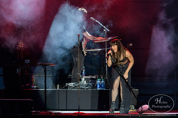 TheBandPerry-HylanPhotography-Musikfest2017-CatCountry-2-6.jpg
