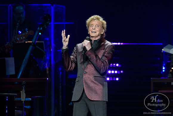 BarryManilow-HylanPhotography-PPLCenter-WLEV-5.jpg