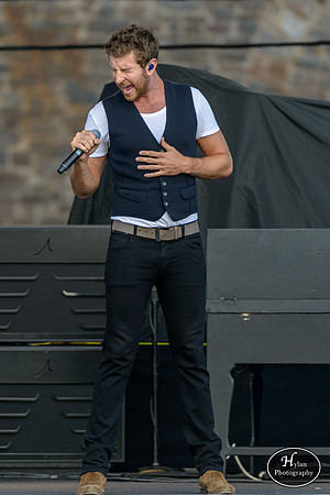 Brett Eldredge