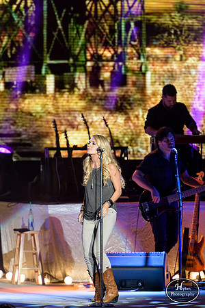 Carrie Underwood