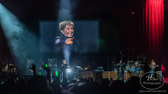 BarryManilow-HylanPhotography-PPLCenter-WLEV-0927.jpg