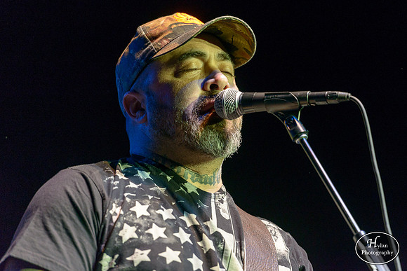 AaronLewis-HylanPhotography-SandsBethlehemEventCenter-CatCountry-212800.jpg