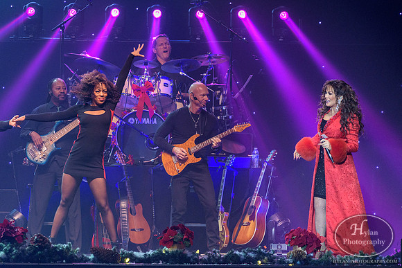 Donny&Marie-HylanPhotography-SBEC-WLEV-2-5.jpg