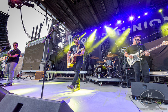 BrandonLay-HylanPhotography-SteelStacks-CatCountry-2-8.jpg