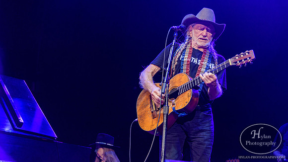 Outlaw Music Festival-HylanPhotography-PavilionatMontageMountain-CatCountry-03-2.jpg