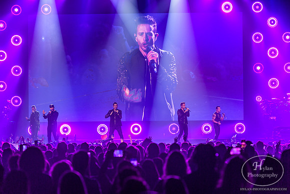 NKOTB-HylanPhotography-PPLCenter-WLEV-211932.jpg