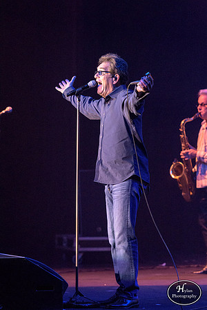HueyLewis-HylanPhotography-SandsBethlehemEventCenter-WLEV-01-2.jpg