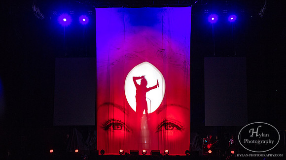 CyndiLauper-HylanPhotography-PPLCenter-WLEV-193812.jpg