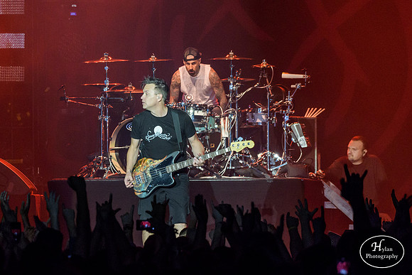 Blink-182-HylanPhotography-SandsBethlehemEventCenter-203420.jpg