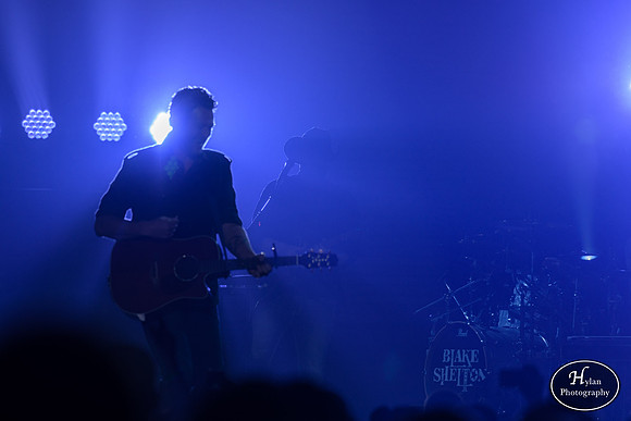 BlakeShelton-HylanPhotography-MoheganSunArena-CatCountry-204138.jpg