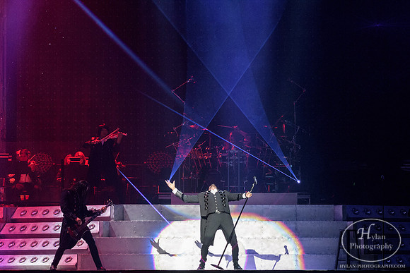 TransSiberianOrchestra-HylanPhotography-PPLCenter-WLEV-01-13.jpg