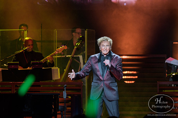 BarryManilow-HylanPhotography-PPLCenter-WLEV-2-5.jpg