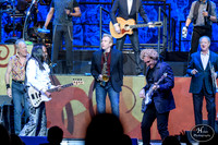 Chicago-EarthWind&Fire-HylanPhotography-PPLCenter-WLEV-01.jpg